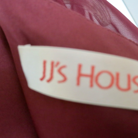 JJ's House Mother of the Bride Dress - Picture 10 of 16